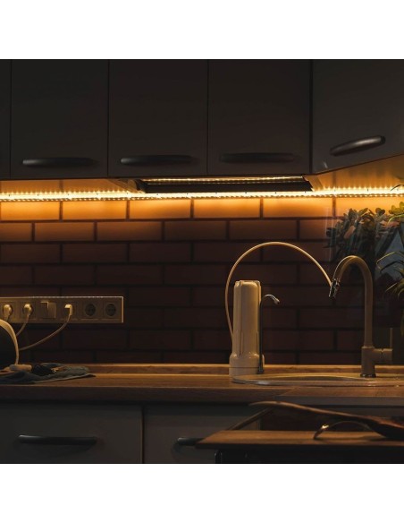 LED strip 24V, Samsung chip, SMD2835, 15W/m, 240 leds/m, IP20, breedte 10mm - V-TAC PRO VT-2835