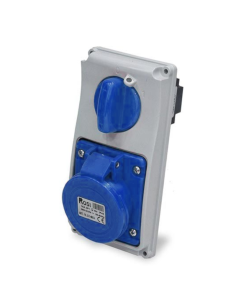 Vertical interlocked socket...