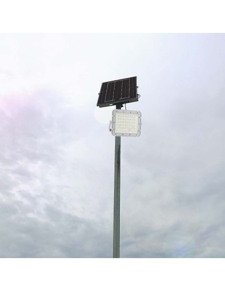 10W LED-spot met zonnepaneel en afstandsbediening, vervangbare batterij, kabel van 3 meter, wit - V-TAC VT-80W