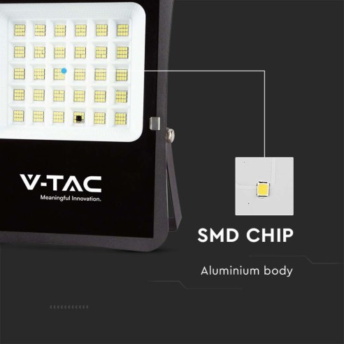 20W LED spotlight with solar panel...