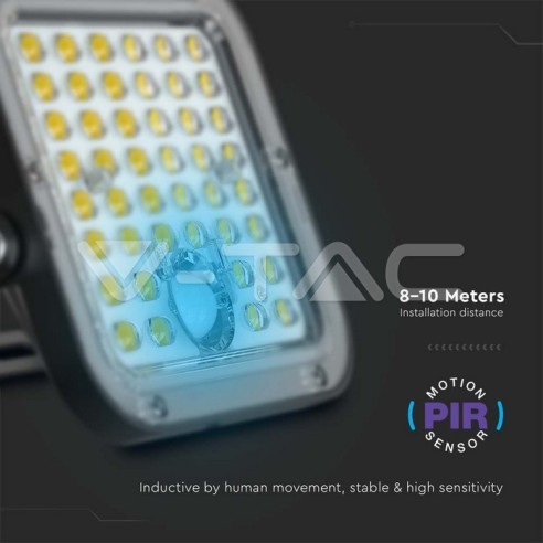 Faro LED 30W con pannello solare e...
