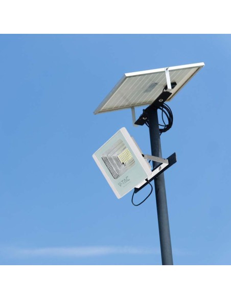 50W LED spotlight with solar panel and remote control, white - V-TAC VT-300W-W