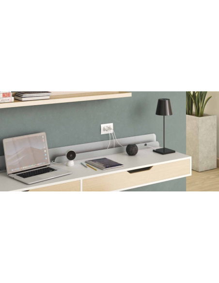 Modulo presa schuko e 2 prese 10A, serie P, tech, 16A, compatibile con serie BTicino Living Light - 4Box P503 4BP503.NT