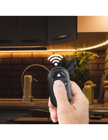 Infrared remote control and dimmable controller for LED strips, 3 buttons - V-TAC VT-4083 3300