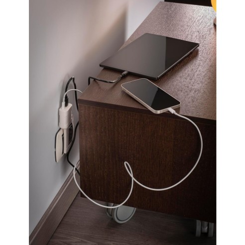 Ultraplatte adapterstekker 10A/USB...